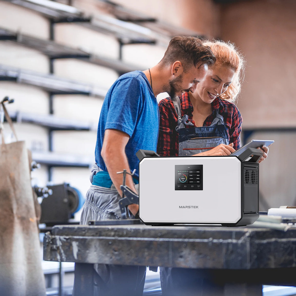 Marsteck M 2200 Powerstation 2.2w Kwh 2400w output